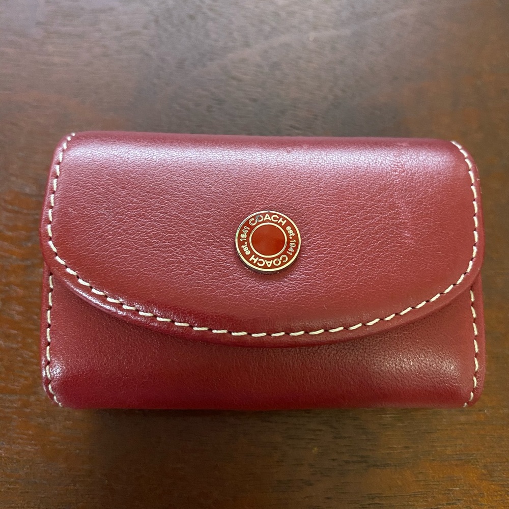 Coach Contacts Case